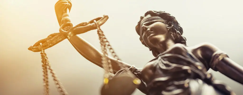 inavocats-statue-justice