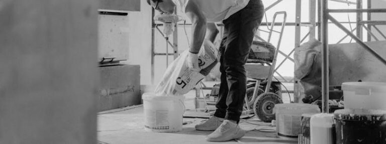 Schéma explicatif des trois étapes obligatoires pour résilier un contrat de travaux : mise en demeure, délai raisonnable et notification de la résolution conformément à l’article 1226 du Code civil.